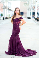 NC+Seniors+-+Senior+Poses+-+Posing+Ideas+-+Senior+Portraits+-+Girl+Poses+-+What+to+wear+-+What+to+bring+-+NC+Senior+Photographer+-+Yasmin+Leonard+Photography-2